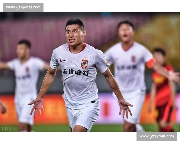 中乌足球激战终局揭晓国足表现引发球迷热议